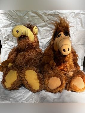 Vintage 1986 ALF 18" Plush Doll Coleco  Stuffed Animal Toy Lot Of Two